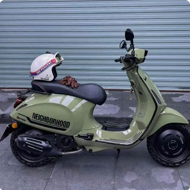 Zestaw pedałów motocyklowych,  – Model Kit Vespa recenzja i cena