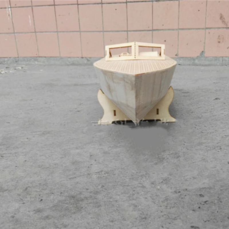 Zdalnie sterowany jacht Ręczni – Model Kit Yacht recenzja i cena